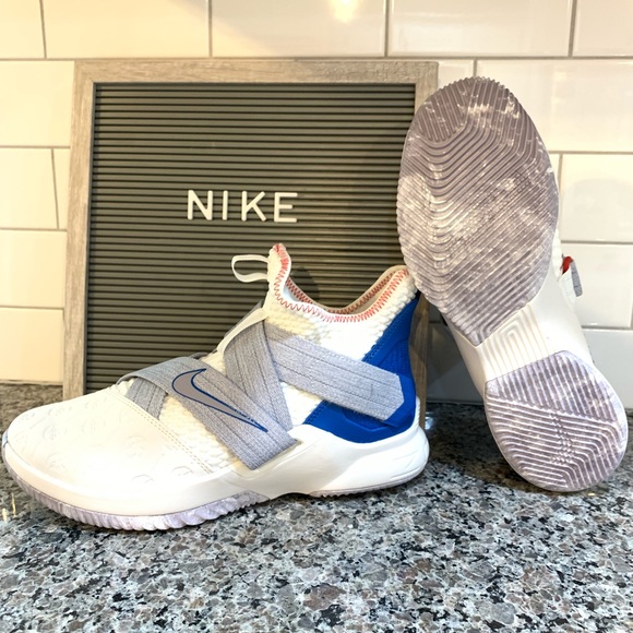 Nike Mens Lebron Soldier XII 12 Summit White - Picture 2 of 5